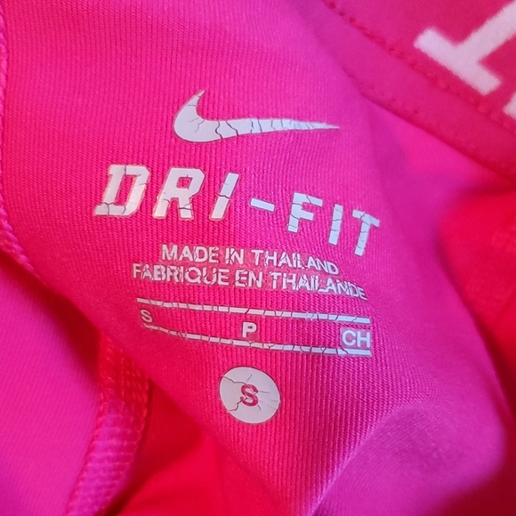 Nike pro pink and black shorts - Picture 8 of 10